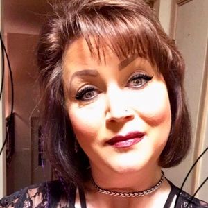 Meet your Posher, Stacey